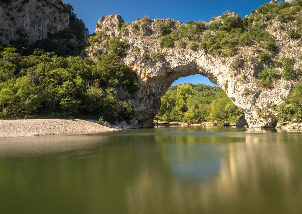 Du Reve O Naturel - Maison De Vacances Entre Gorges De L'Ardeche Et Gard Saint-Julien-de-Peyrolas 外观 照片