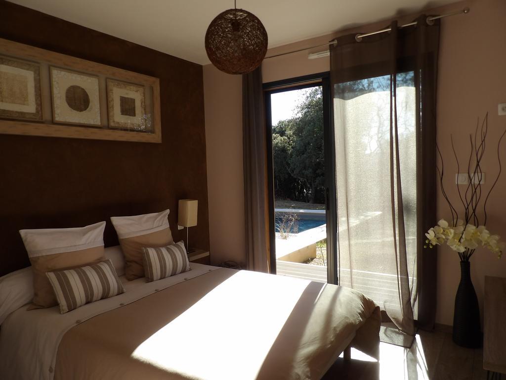 Du Reve O Naturel - Maison De Vacances Entre Gorges De L'Ardeche Et Gard Saint-Julien-de-Peyrolas 外观 照片